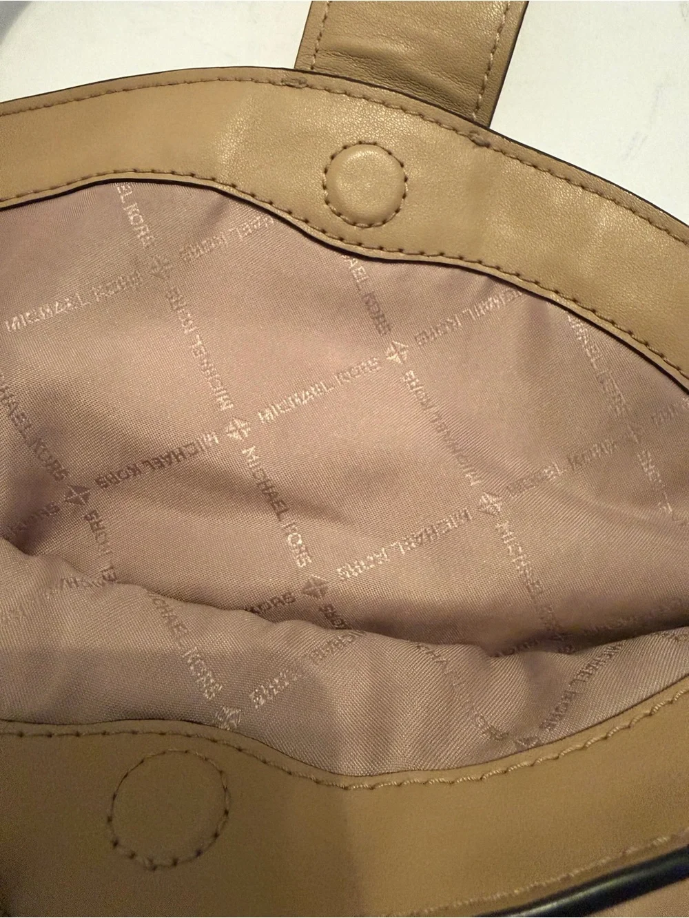 Michael Kors Gabby Large Shoulder Bag in Tan with Gold MK Emblem
